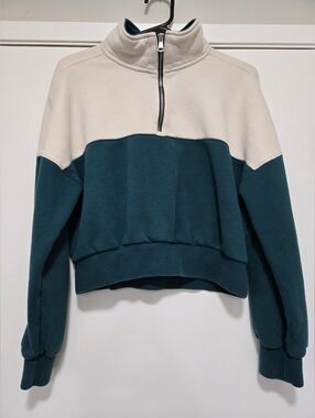 Abercrombie & Fitch Mini Sunday Half Zip Sweater